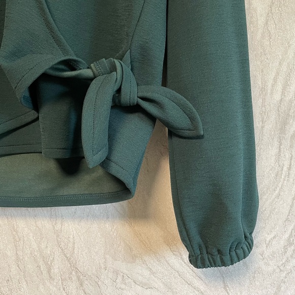 Madewell Crepe Wrap Top in Forest Green - Picture 6 of 8